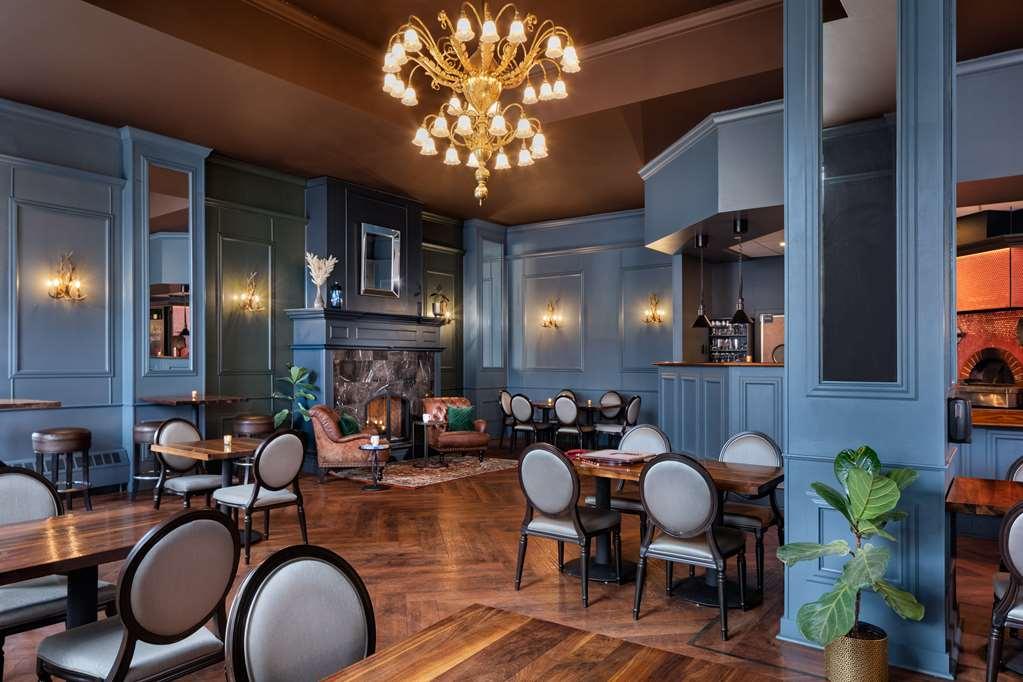 Landmark Inn Marquette Restaurant foto